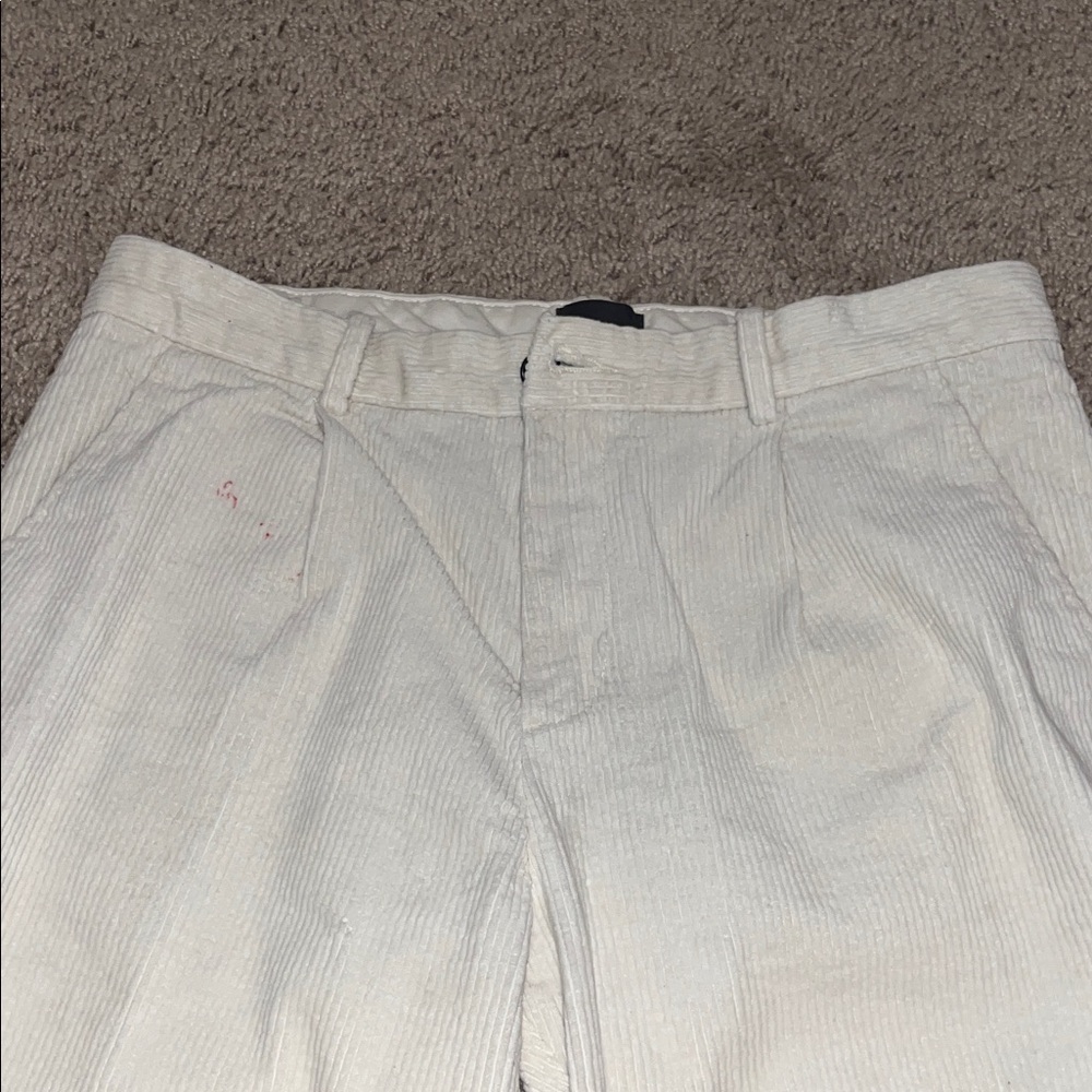 3/$10 H&M Women's White Corduroy Pants - Picture 4 of 6